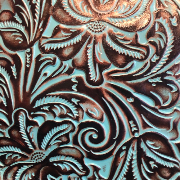 Meet your Posher, Lisa - Picture 1 of 1